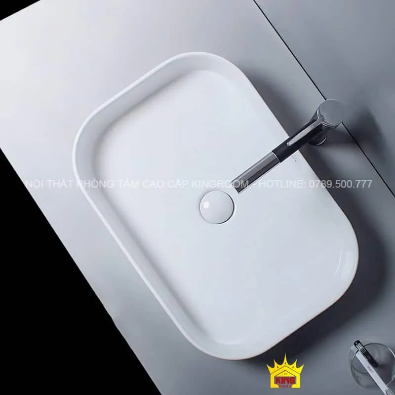 Lavabo Đặt Bàn Aqua SS10 - Góc nhìn từ trên cao với vòi nước hiện đại.