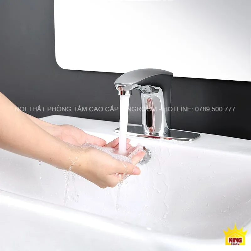 Vòi lavabo với cảm biến tự động