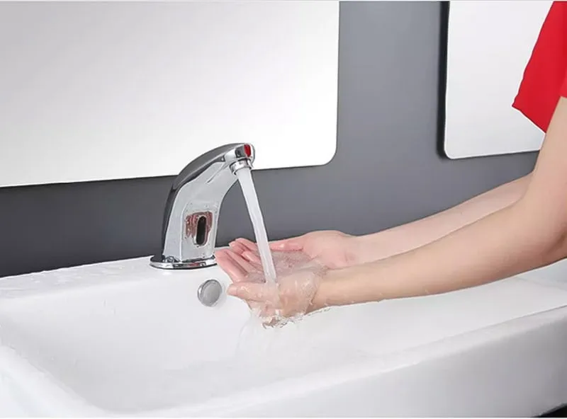 Vòi lavabo cảm ứng aqua AQ50