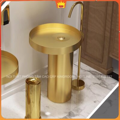 Lavabo Inox Trụ Đứng Aqua BN50 với thiết kế vàng đồng, mang đến vẻ đẹp đẳng cấp cho phòng tắm