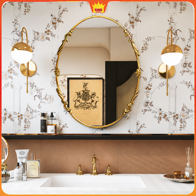 Gương oval cổ điển khung vàng phối cùng lavabo và nội thất tân cổ điển