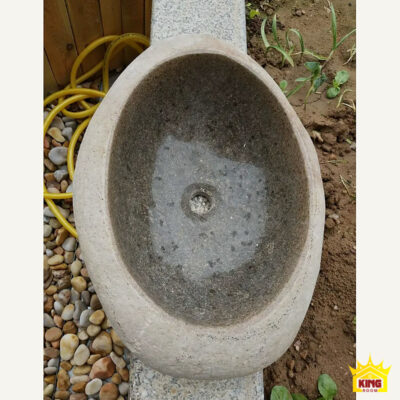 Góc từ trên của chậu oval dài với vị trí xả ở lòng
