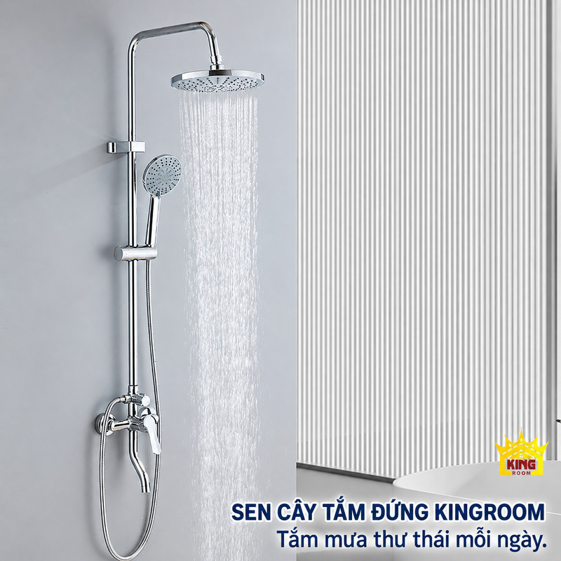 Sen cây KINGROOM chrome bát tròn đang phun mưa trong phòng tắm