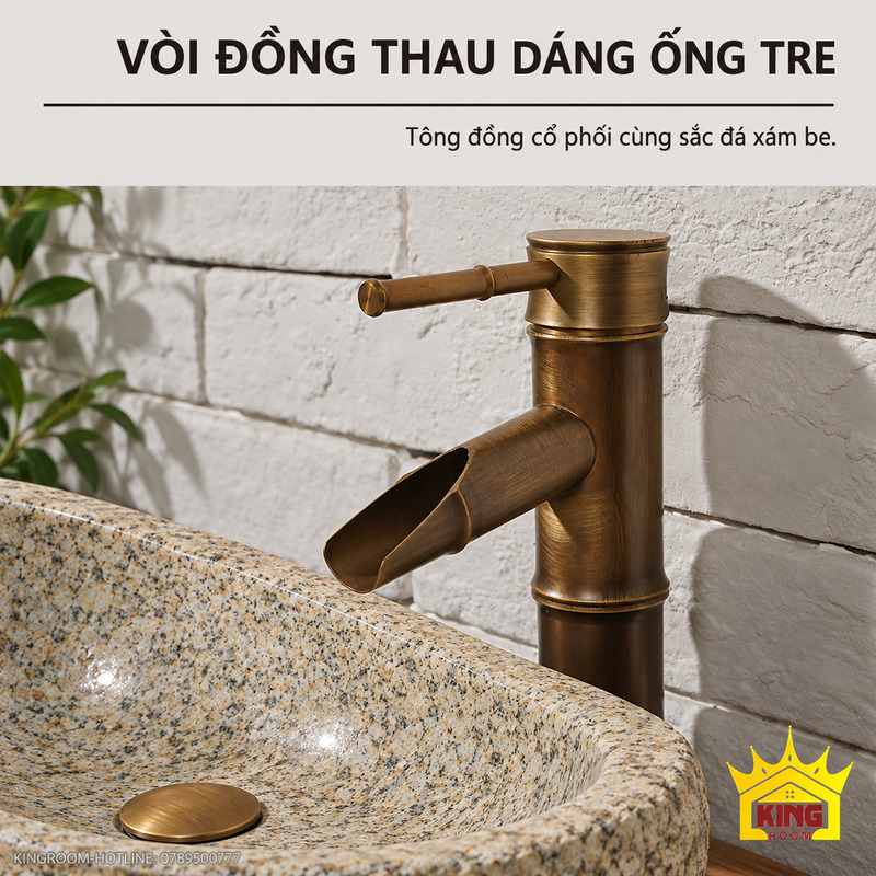 Chi tiết vòi đồng thau dáng ống tre tông đồng cổ phía sau chậu lavabo đá cuội xám be